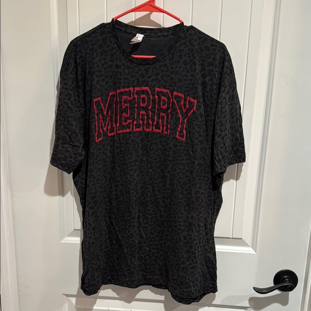 Leopard Merry tshirt